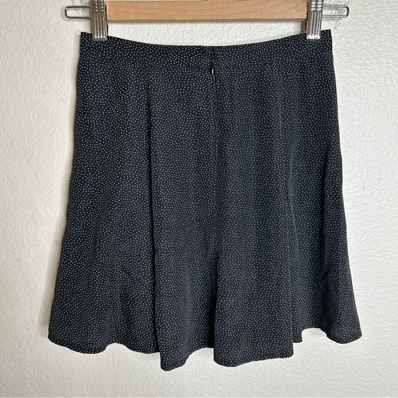 Reformation polka dot mini skirt extra small - Picture 5 of 12